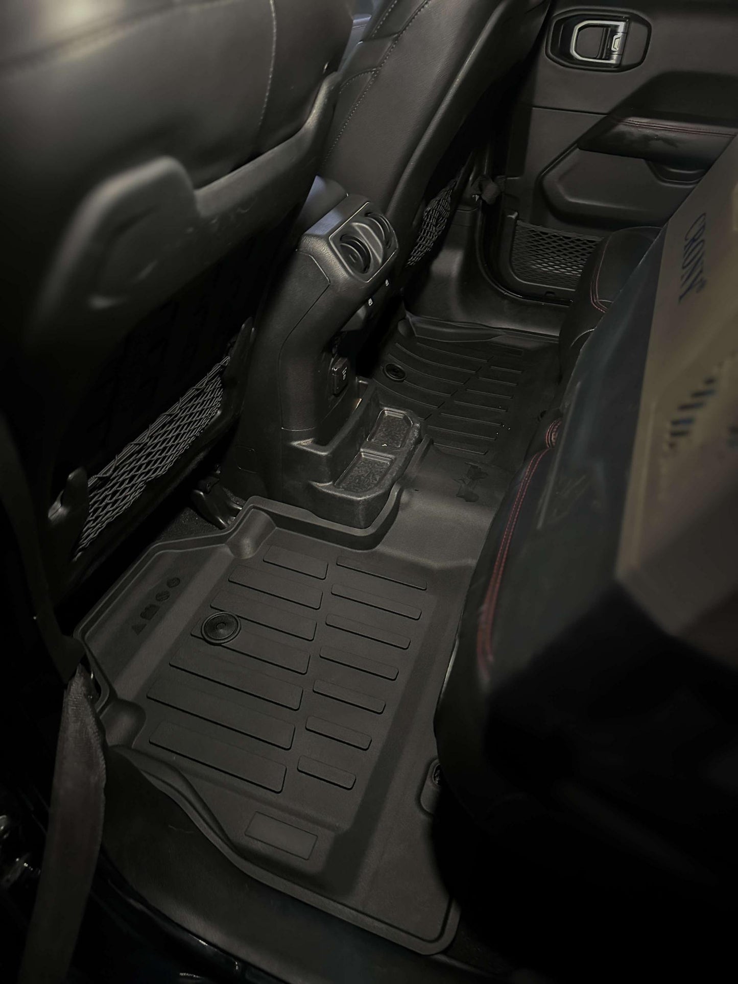 AMR Floor Mats for Jeep Wrangler JL 4 DOOR