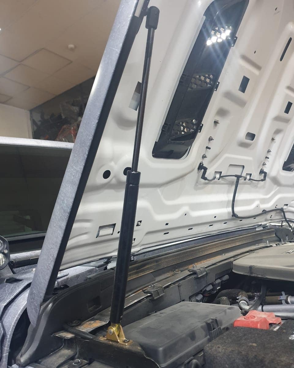 Hood Lift Support for Jeep Wrangler JL/JT - am-wrangler