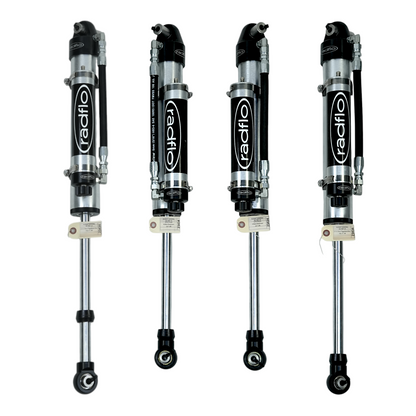 RADFLO OE REPLACEMENT 2.5 SHOCKS WITH REMOTE RESERVOIR AND COMPRESSION ADJUSTER  -JEEP JL FOR 1.5-3.5″ OF LIFT HEIGHT