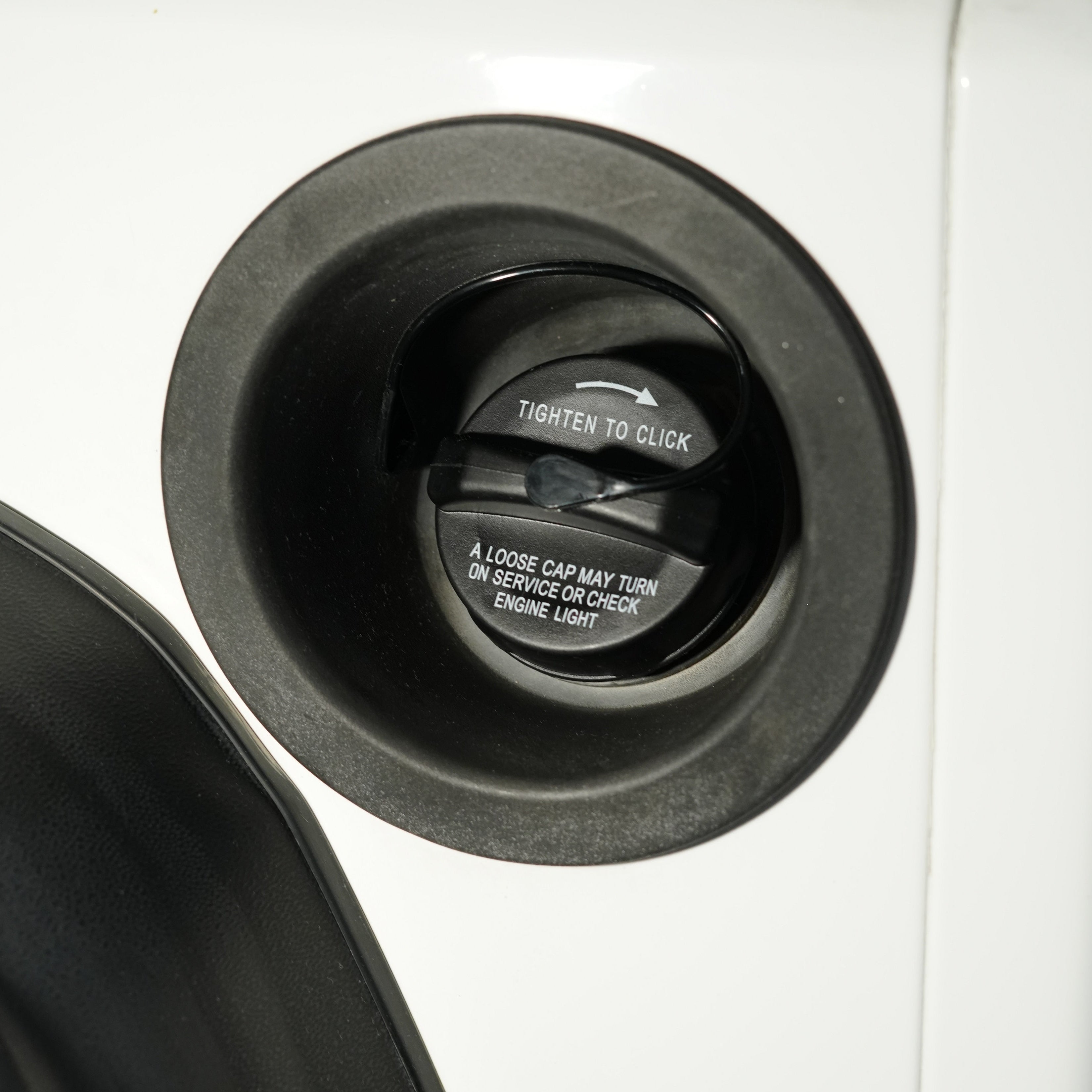 Fuel Cap without key for Jeep Wrangler