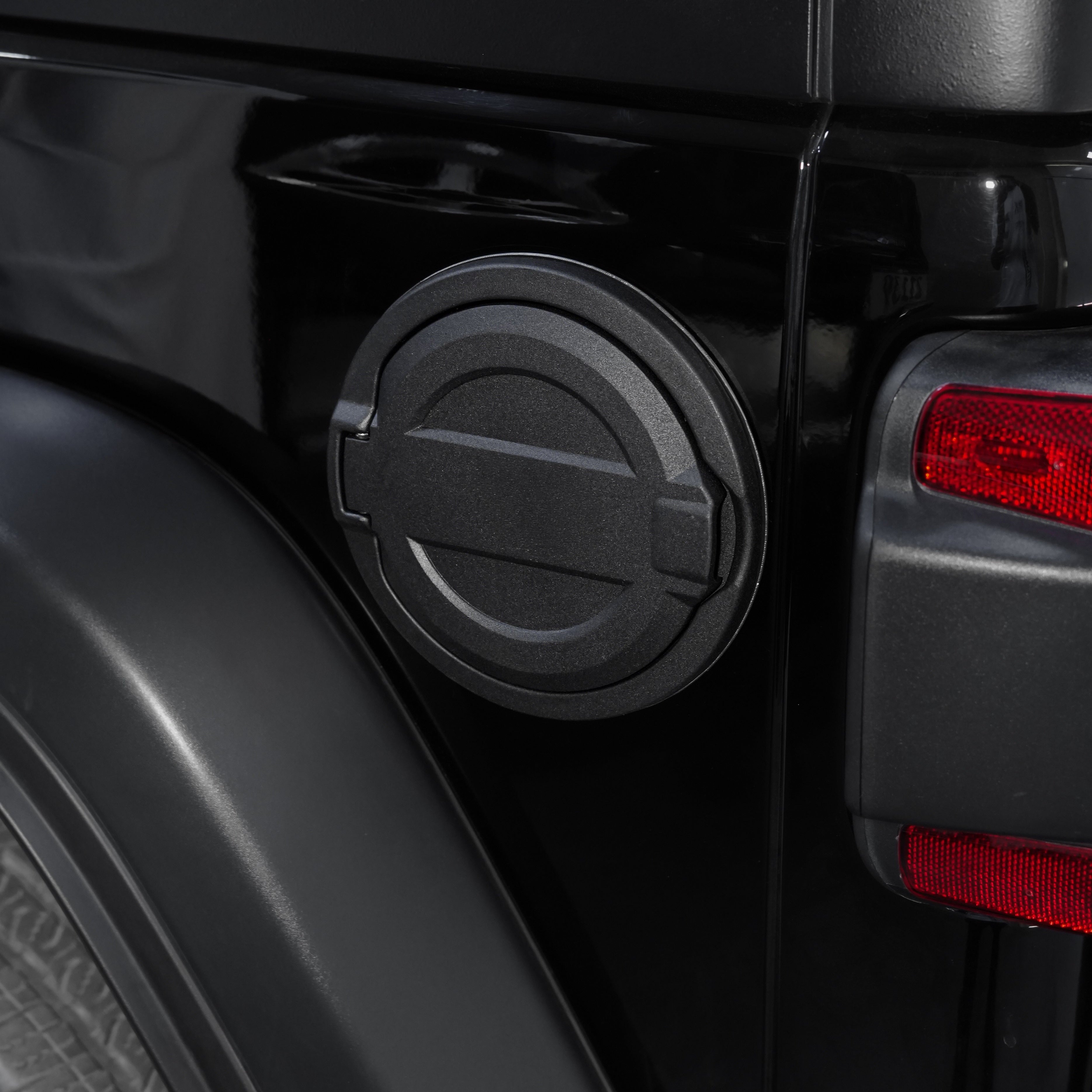 AMR Fuel Gas Cover for Jeep Wrangler JL