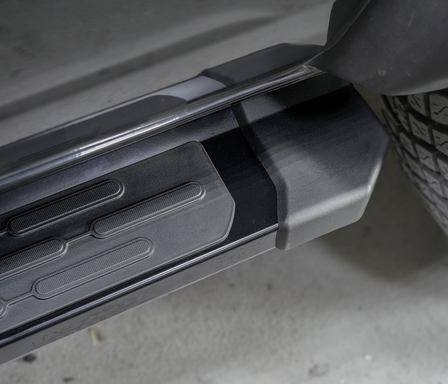 AMR SIDESTEP FOR FORD BRONCO 2021 + 4 Door