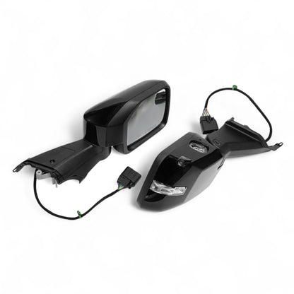 SIDE MIRROR WITH TURN SIGNAL LEDS & PUDDLE LIGHTS, A BUILT-IN CAMERA, AND BLIND SPOT SENSOR TECHNOLOGY