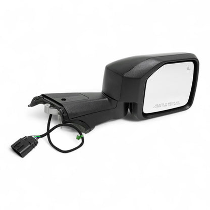 SIDE MIRROR WITH TURN SIGNAL LEDS & PUDDLE LIGHTS, A BUILT-IN CAMERA, AND BLIND SPOT SENSOR TECHNOLOGY
