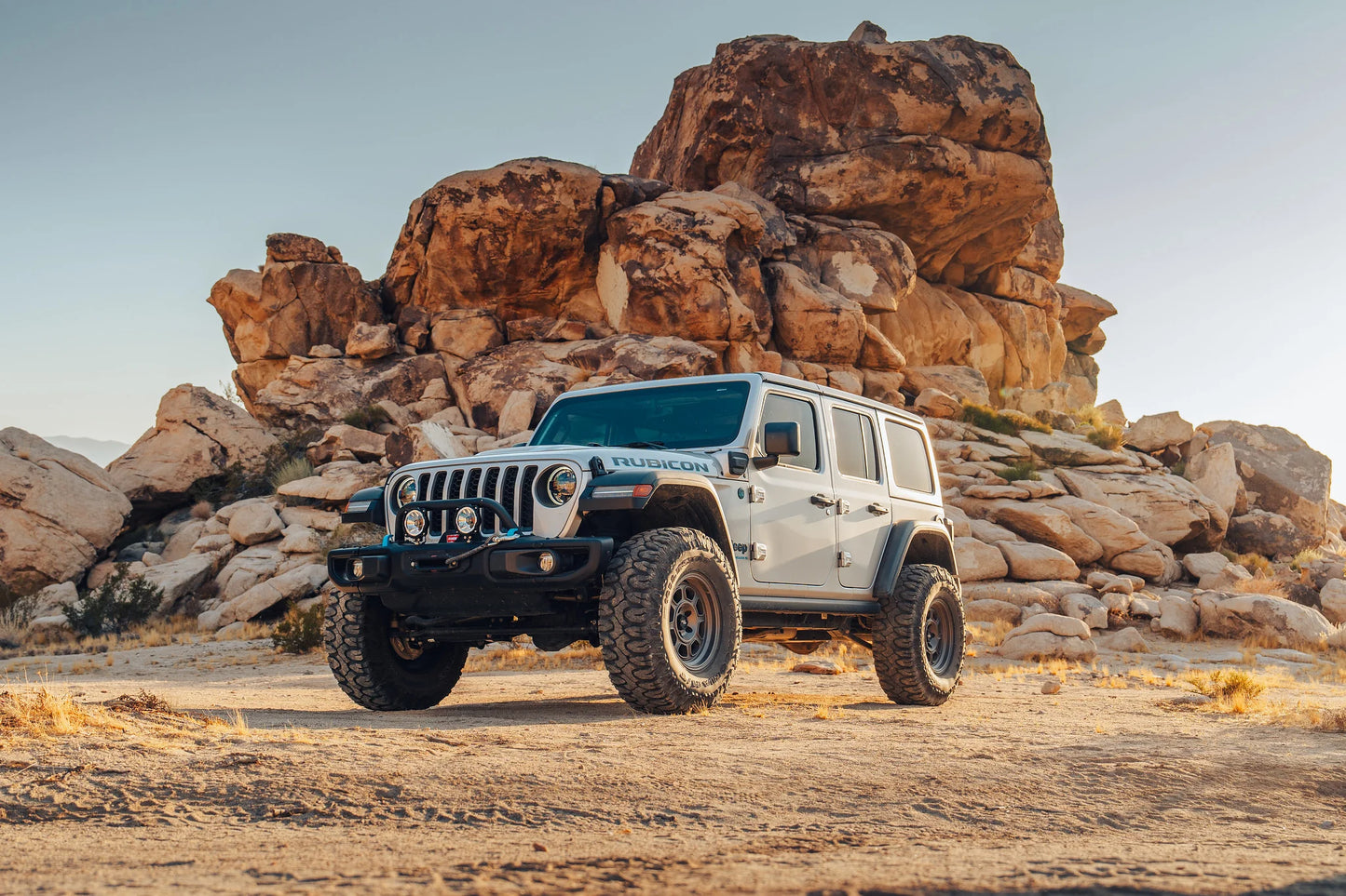 RT119 - Eight Spoke Bordered Windows for Jeep Wrangler JK/JL/JT