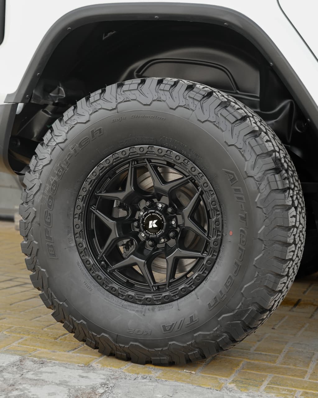 KIPARDO KF47 17x9 Flow Form Alloy Wheels for Jeep Wrangler JK/JL/JT