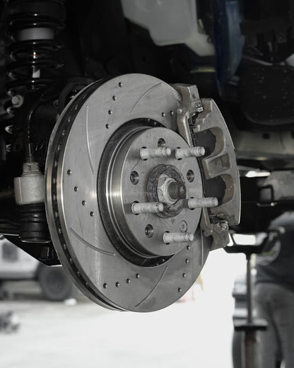 Hurricane Performance Slotted & Drilled Front Brake Discs For Jeep Wrangler JL
