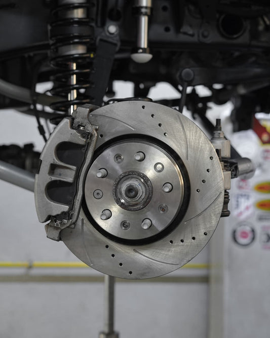 Hurricane Performance Slotted & Drilled Front Brake Discs For Jeep Wrangler JL