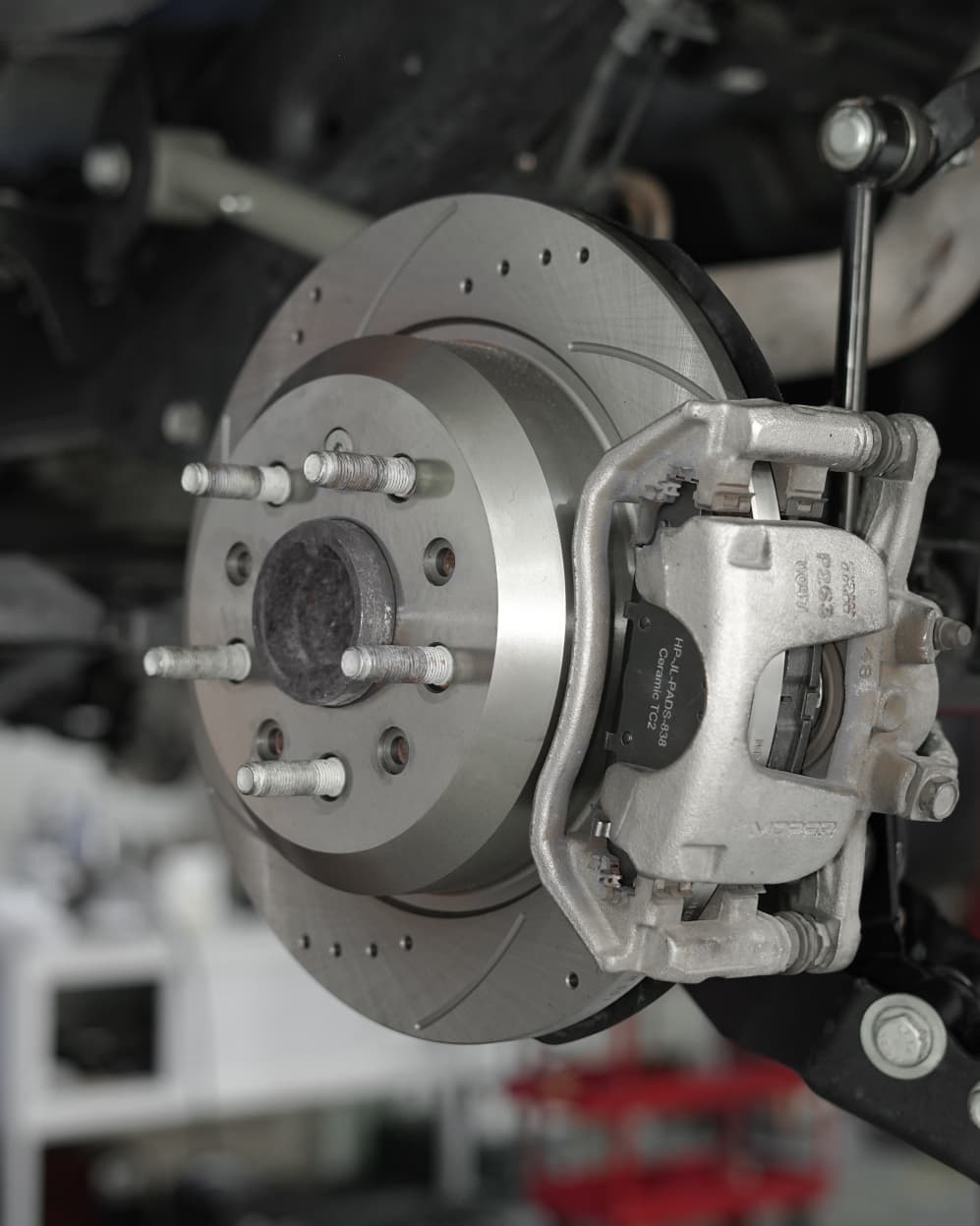 Hurricane Performance Slotted & Drilled Rear Brake Discs For Jeep Wrangler JL