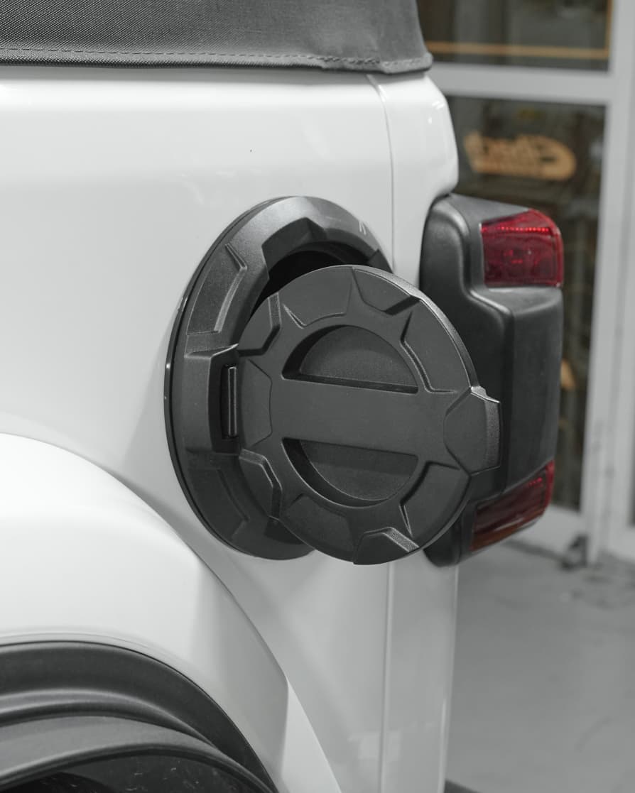 AMR Fuel Tank Cover for Jeep Wrangler JL