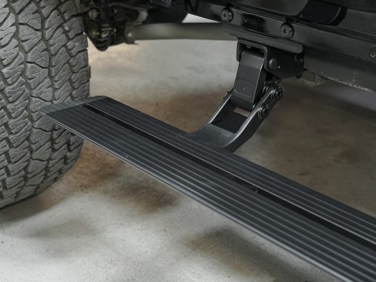 AMR Smart Power Side Steps for Jeep Gladiator JT (2018-2026)