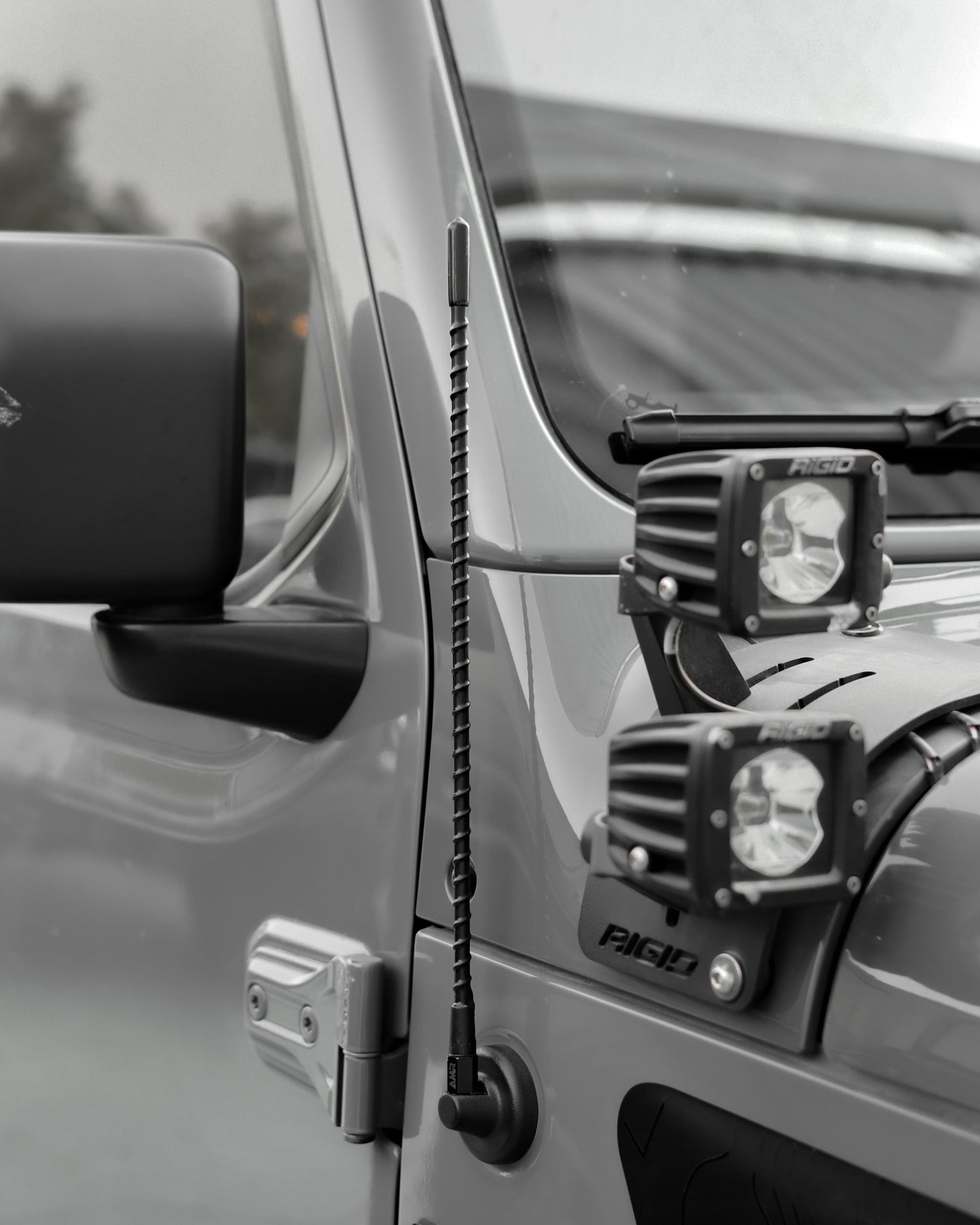 AMR 16" HIGH RECEPTION RADIO ANTENNA FOR JEEP WRANGLER