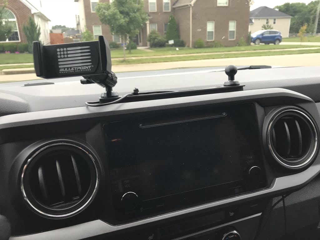 TOYOTA TACOMA PHONE MOUNT & DEVICE MOUNTING SOLUTION
