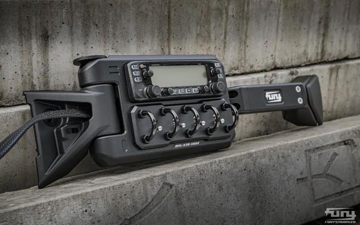 FURY AWAKEN SERIES CONTROL PANEL KIT FOR JEEP WRANGLER JL WITH TABLET SUPPORT