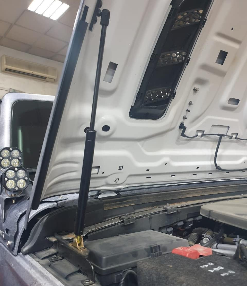 Hood Lift Support for Jeep Wrangler JL/JT - am-wrangler
