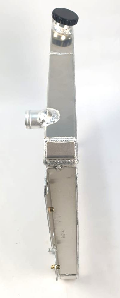 Radiator 3 Core for Jeep Wrangler TJ/YJ Without Warranty